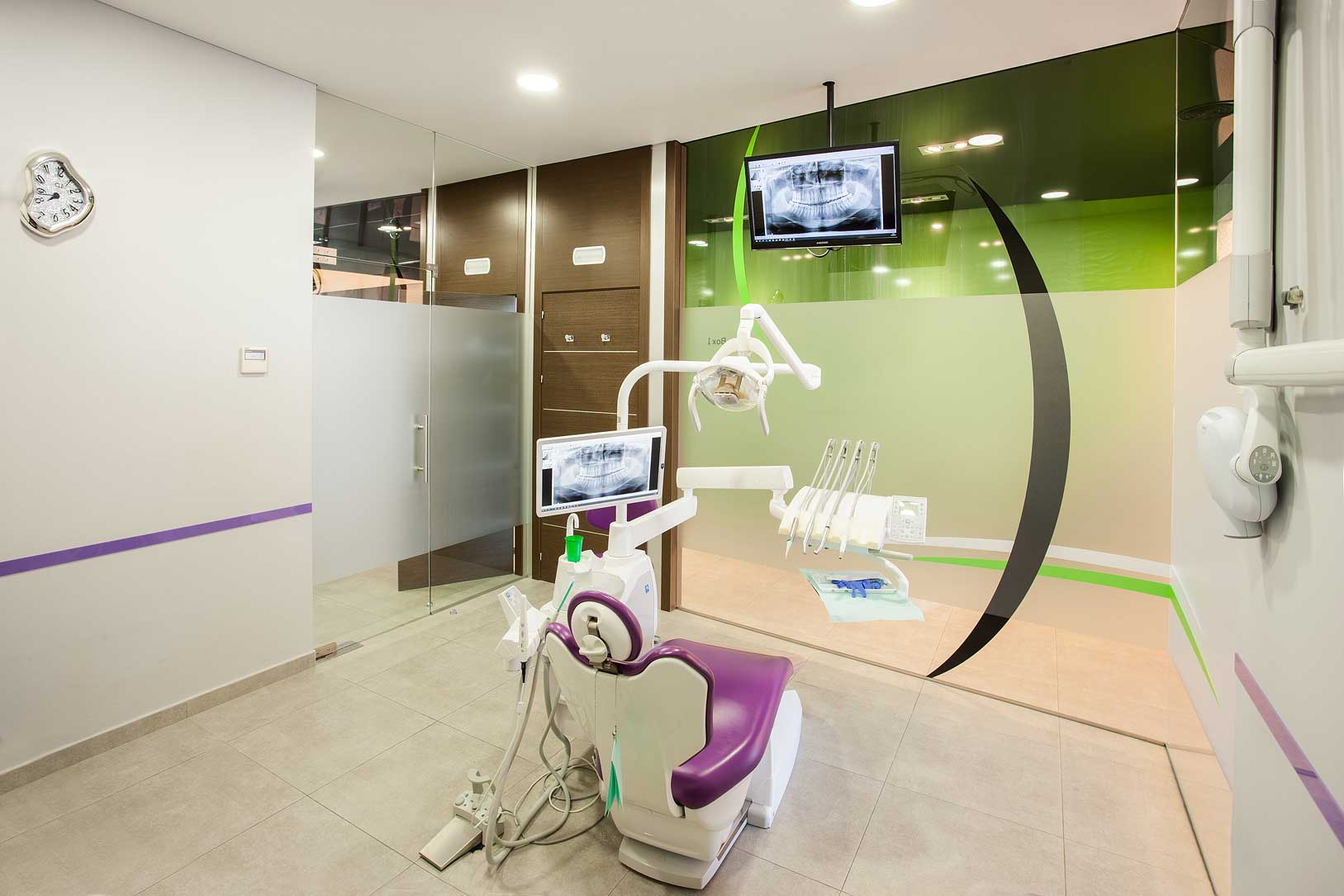 clínica dental en Arroyomolinos